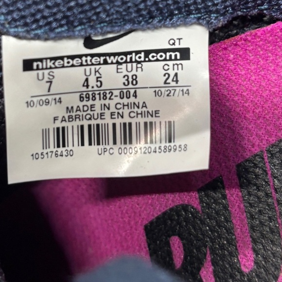 Women's Nike Flyknit Lunar 3 Blue and Pink Running shoes Size 7 - Picture 11 of 11